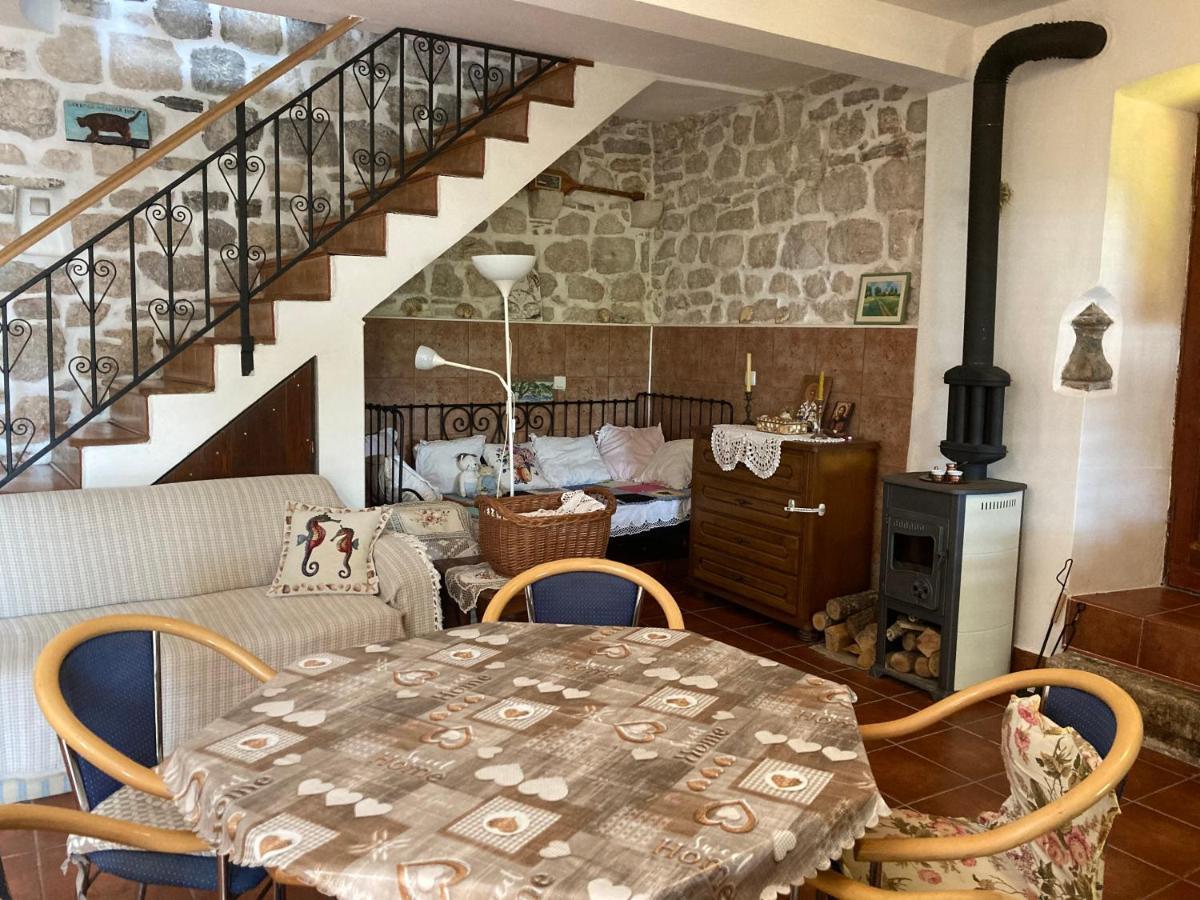 Be Happy In Perast Apartment Luaran gambar