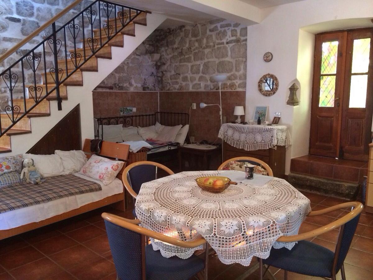 Be Happy In Perast Apartment Luaran gambar